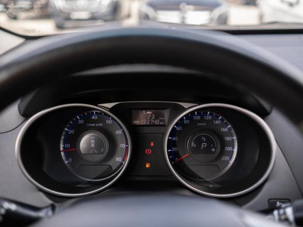 Hyundai ix35 I Рестайлинг с пробегом 2015 года, цена 1 519 000 рублей, 133748 км, внедорожник, Автокод Объявления