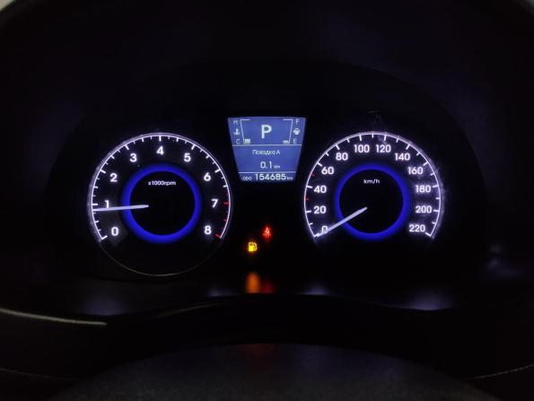 Hyundai Solaris I с пробегом 2013 года, цена 830 000 рублей, 154684 км, седан, Автокод Объявления