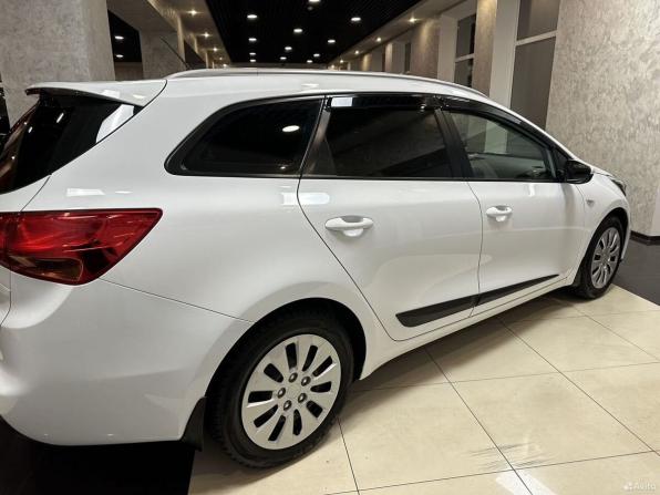 Kia Ceed II с пробегом 2013 года, цена 1 395 000 рублей, 75953 км, универсал, Автокод Объявления