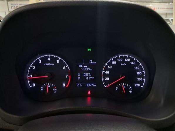 Hyundai Solaris I Рестайлинг с пробегом 2017 года, цена 1 110 000 рублей, 132210 км, седан, Автокод Объявления
