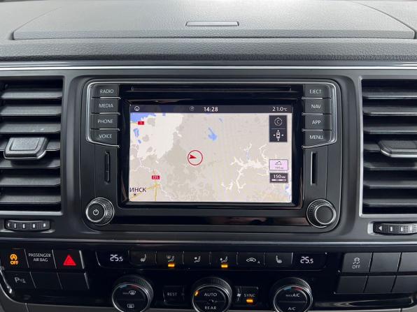 Volkswagen Multivan T6 с пробегом 2019 года, цена 3 395 000 рублей, 146822 км, минивэн, Автокод Объявления