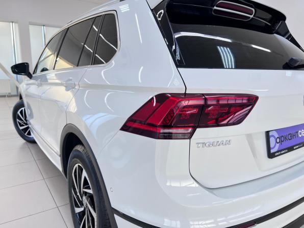 Volkswagen Tiguan II с пробегом 2017 года, цена 2 450 000 рублей, 165460 км, внедорожник, Автокод Объявления