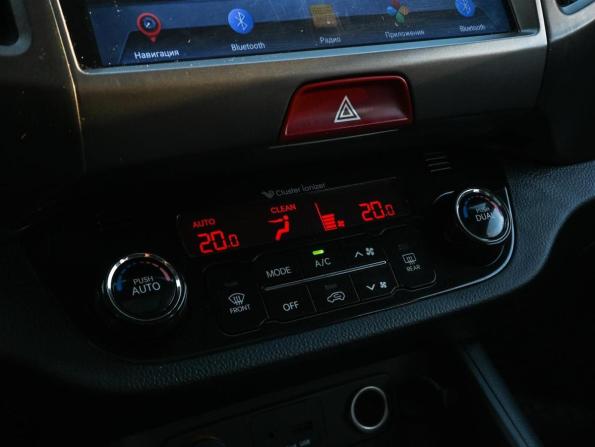 Kia Sportage III с пробегом 2010 года, цена 1 339 000 рублей, 237085 км, внедорожник, Автокод Объявления