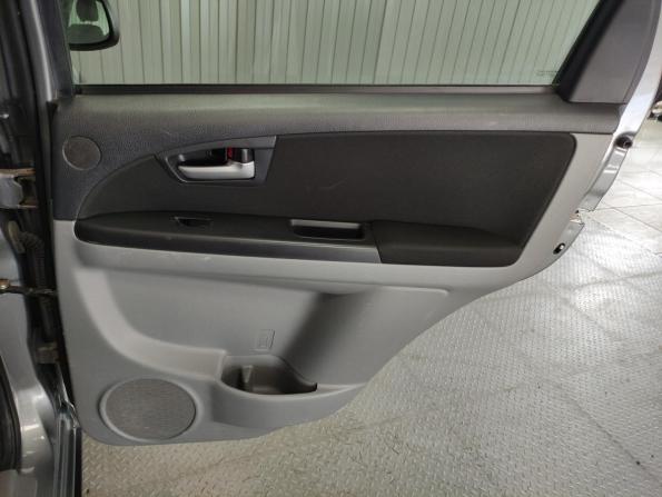 Suzuki SX4 I (Classic) Рестайлинг с пробегом 2013 года, цена 990 000 рублей, 124270 км, хэтчбек, Автокод Объявления