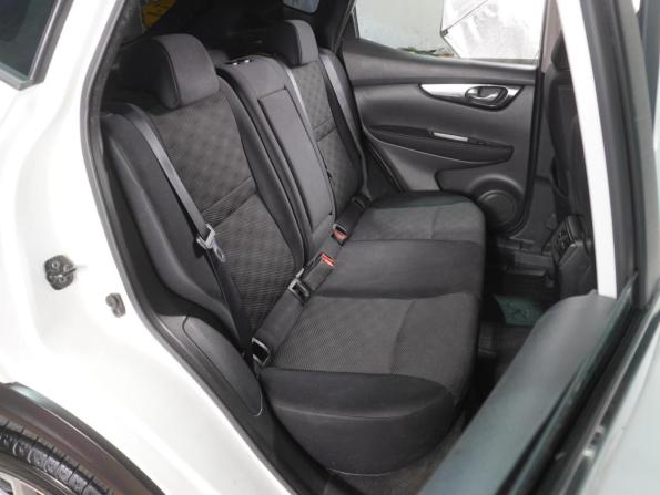 Nissan Qashqai II с пробегом 2018 года, цена 1 499 000 рублей, 173916 км, внедорожник, Автокод Объявления