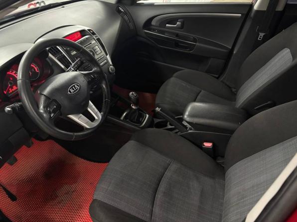 Kia Ceed I Рестайлинг с пробегом 2010 года, цена 449 000 рублей, 272000 км, хэтчбек, Автокод Объявления