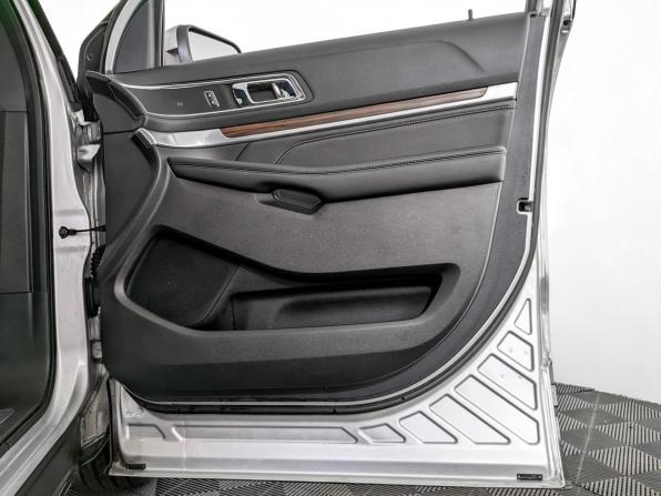 Ford Explorer V Рестайлинг с пробегом 2018 года, цена 3 725 000 рублей, 47253 км, внедорожник, Автокод Объявления