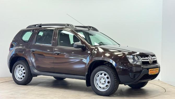 Renault Duster I Рестайлинг с пробегом 2017 года, цена 1 010 000 рублей, 123740 км, внедорожник, Автокод Объявления