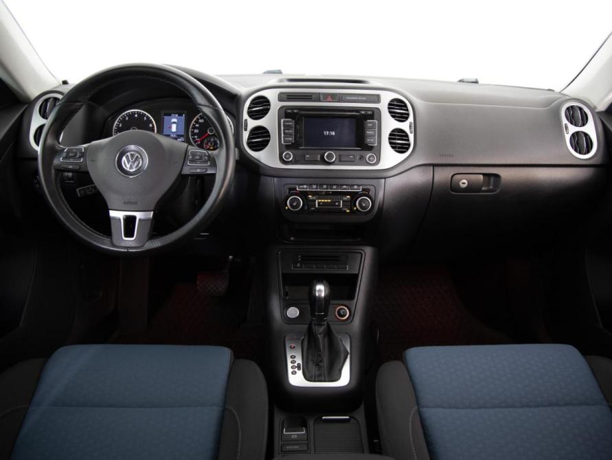 Volkswagen Tiguan I Рестайлинг Санкт-Петербург  - изображение 9