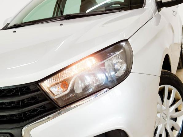Lada (ВАЗ) Vesta I с пробегом 2021 года, цена 1 030 000 рублей, 104947 км, седан, Автокод Объявления