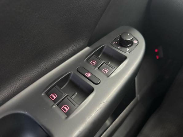 Volkswagen Passat B6 с пробегом 2010 года, цена 879 000 рублей, 207998 км, седан, Автокод Объявления