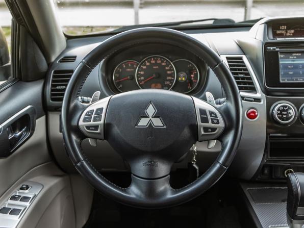 Mitsubishi Pajero Sport II Рестайлинг с пробегом 2014 года, цена 2 048 000 рублей, 129368 км, внедорожник, Автокод Объявления