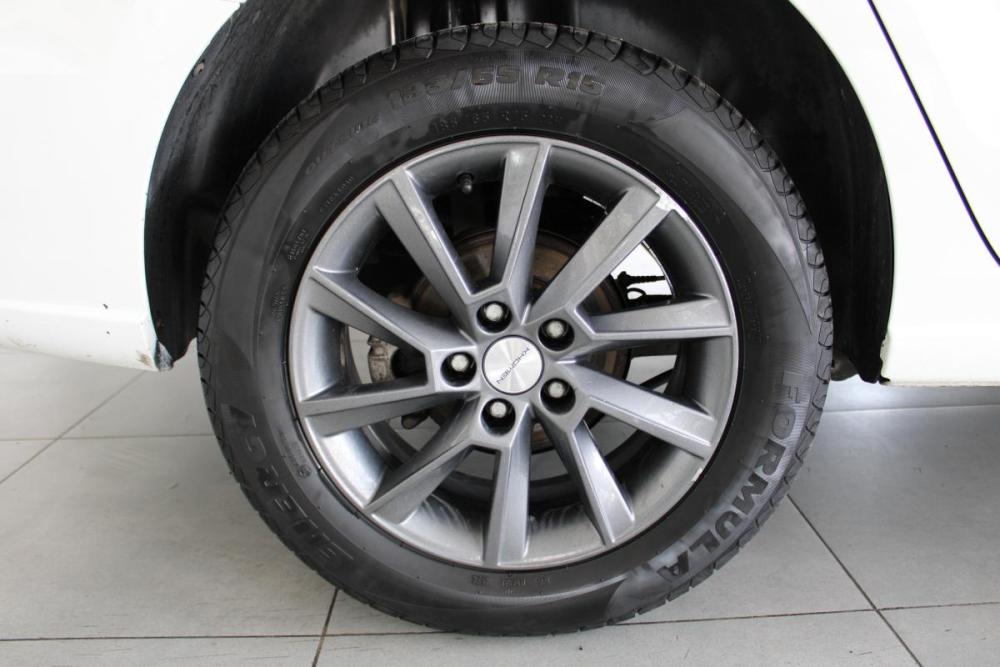 Volkswagen Polo V Рестайлинг Красноярск  - изображение 7