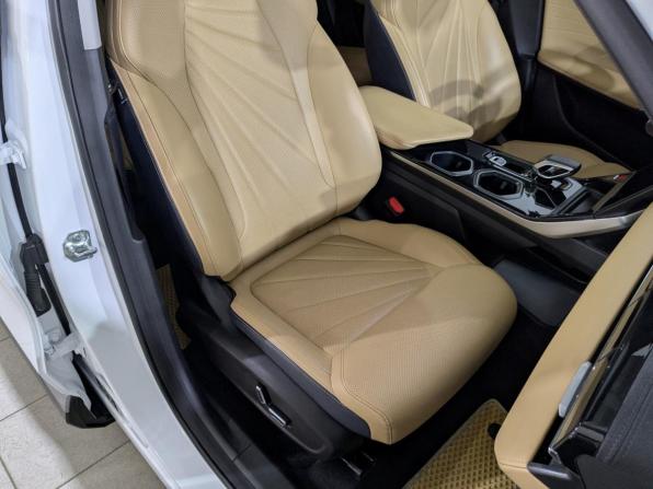 Geely Boyue L I с пробегом 2023 года, цена 2 370 000 рублей, 41973 км, внедорожник, Автокод Объявления