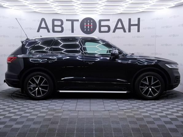 Volkswagen Touareg III с пробегом 2021 года, цена 4 549 000 рублей, 188631 км, внедорожник, Автокод Объявления