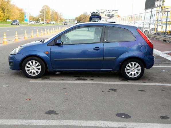 Ford Fiesta Mk5 с пробегом 2007 года, цена 322 000 рублей, 141000 км, хэтчбек, Автокод Объявления