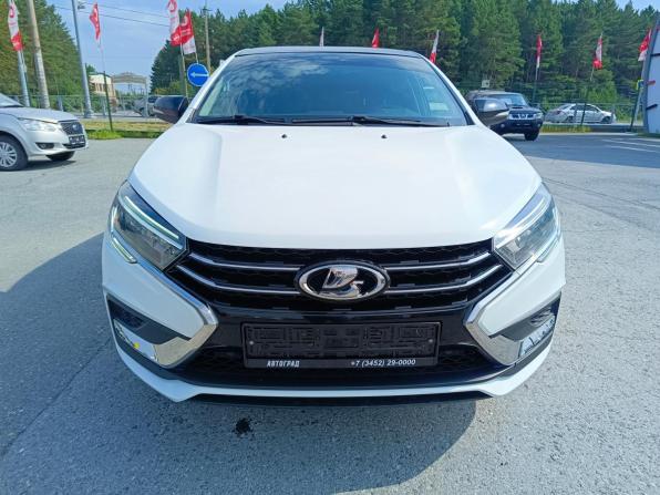 Lada (ВАЗ) Vesta I Рестайлинг (NG) с пробегом 2024 года, цена 1 299 995 рублей, 30623 км, седан, Автокод Объявления
