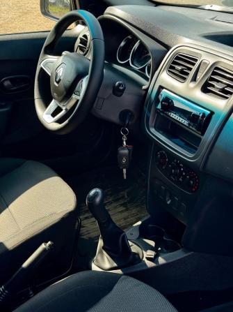 Renault Logan II Рестайлинг с пробегом 2021 года, цена 999 000 рублей, 72531 км, седан, Автокод Объявления