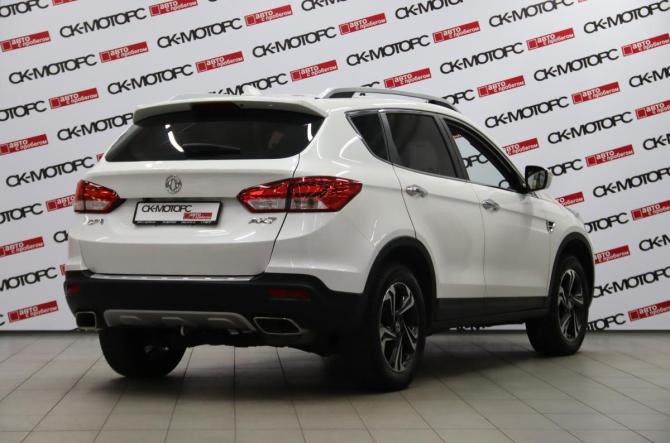 Dongfeng AX7 I с пробегом 2018 года, цена 1 055 550 рублей, 125258 км, внедорожник, Автокод Объявления