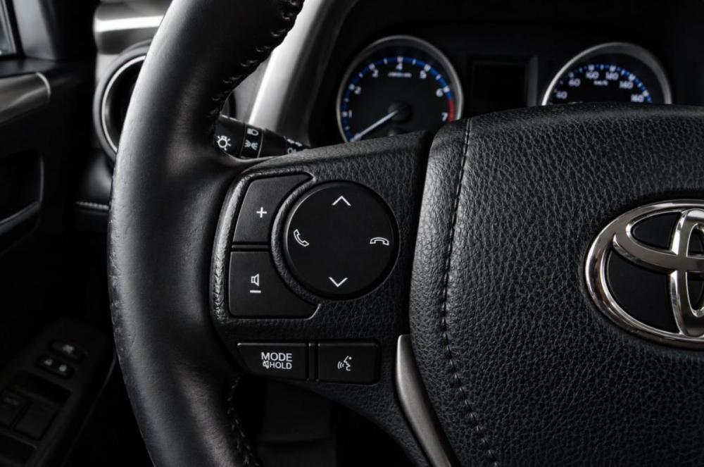 Toyota RAV4 IV (XA40) Рестайлинг Челябинск  - изображение 9