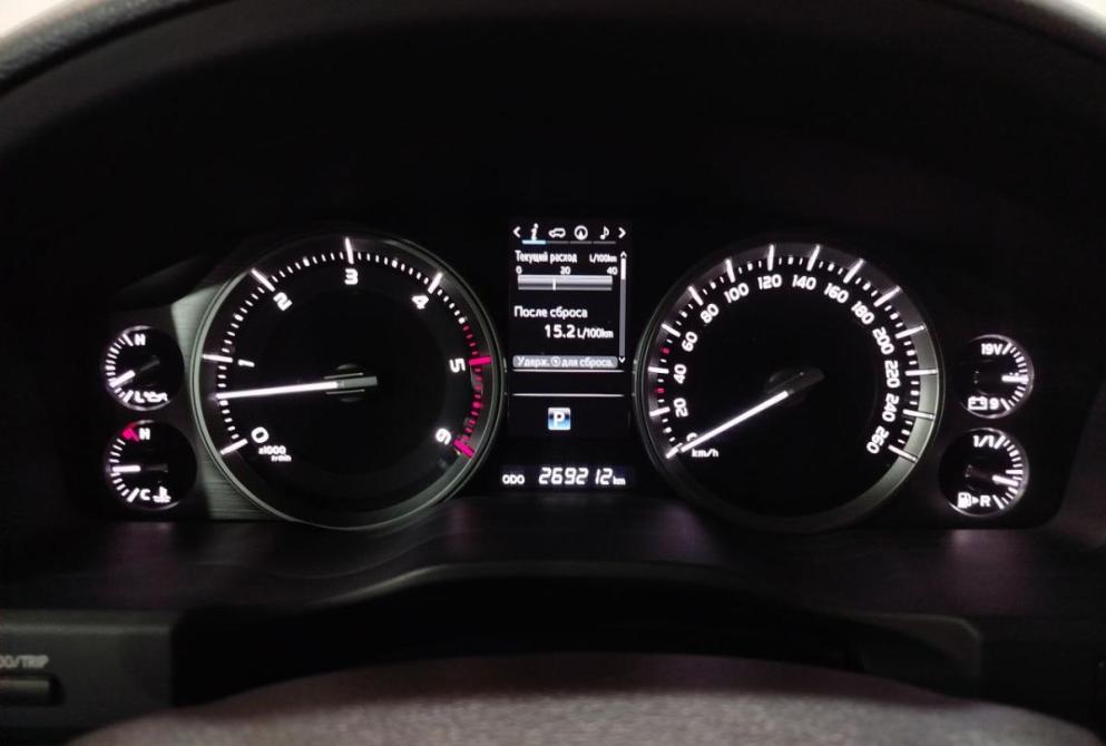 Toyota Land Cruiser 200 Series Рестайлинг 2 Саратов  - изображение 13
