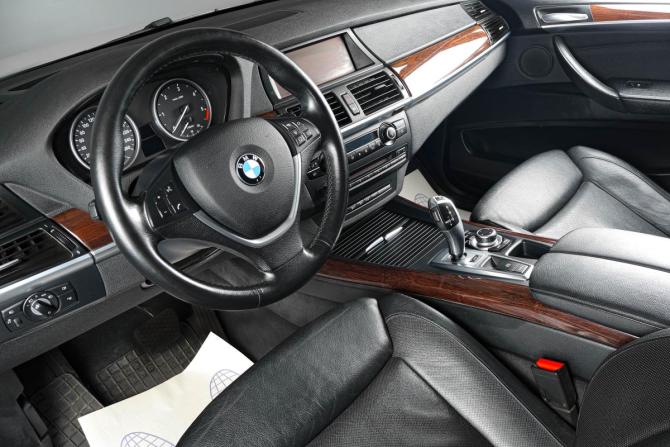 BMW X5 II (E70) Рестайлинг с пробегом 2012 года, цена 2 539 000 рублей, 267434 км, внедорожник, Автокод Объявления
