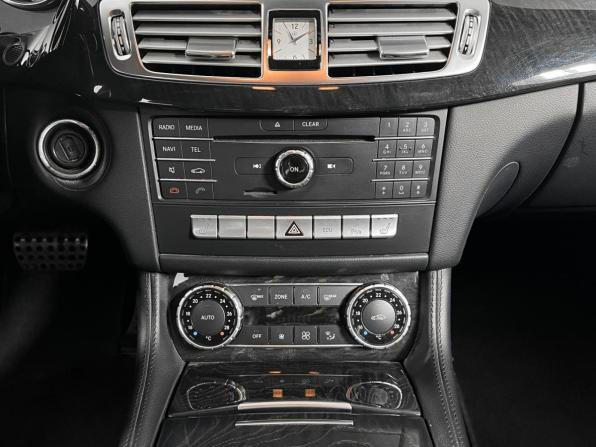 Mercedes-Benz CLS II (C218) Рестайлинг с пробегом 2015 года, цена 2 549 900 рублей, 267571 км, седан, Автокод Объявления