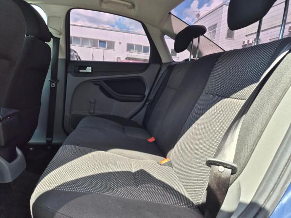 Ford Focus II Рестайлинг с пробегом 2011 года, цена 499 000 рублей, 160011 км, седан, Автокод Объявления