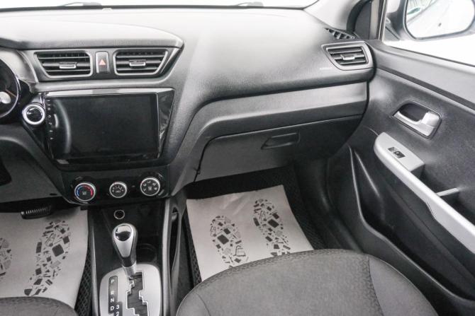 Kia Rio III с пробегом 2015 года, цена 799 000 рублей, 254000 км, хэтчбек, Автокод Объявления