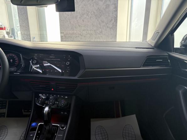 Volkswagen Jetta VII с пробегом 2021 года, цена 2 495 000 рублей, 46413 км, седан, Автокод Объявления