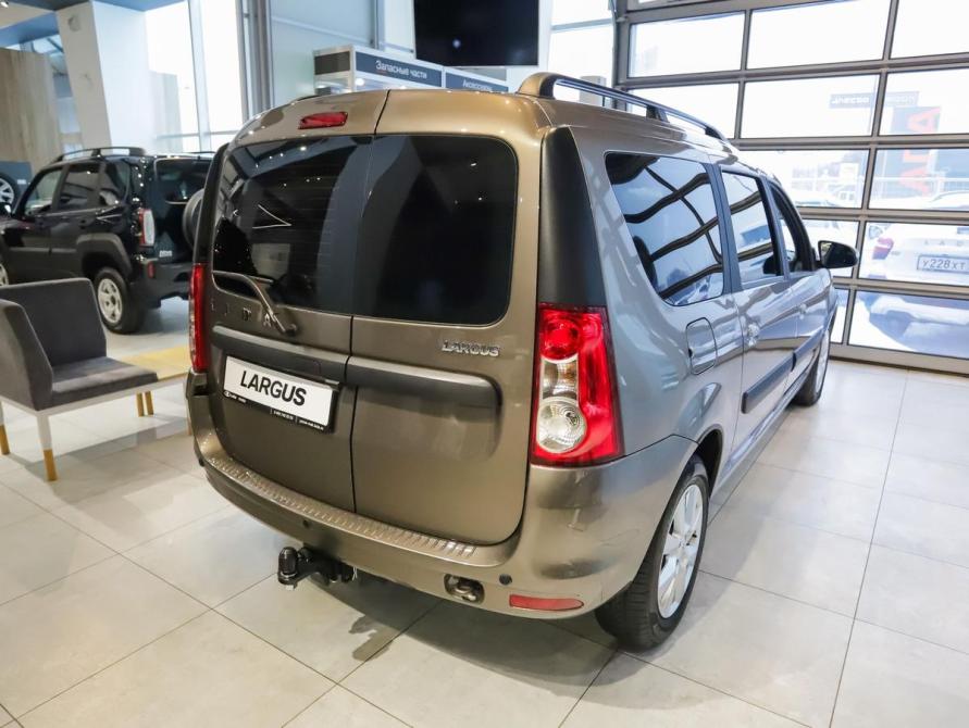 Lada (ВАЗ) Largus I Рестайлинг Москва  - изображение 4