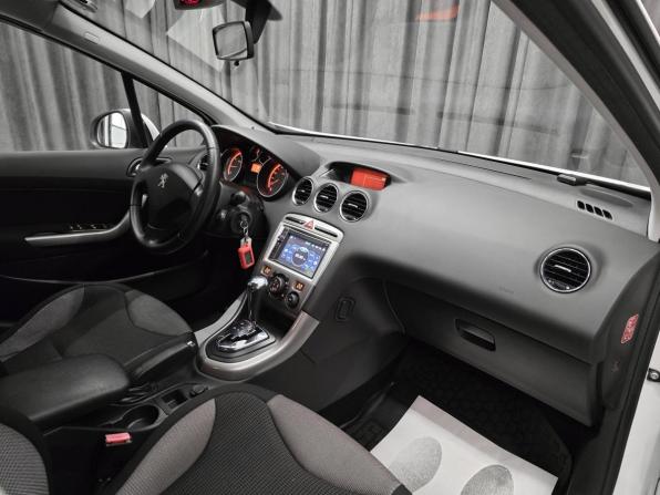 Peugeot 308 I Рестайлинг с пробегом 2012 года, цена 549 000 рублей, 111000 км, хэтчбек, Автокод Объявления
