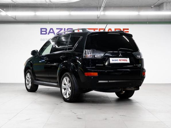 Mitsubishi Outlander II Рестайлинг с пробегом 2011 года, цена 1 599 000 рублей, 225474 км, внедорожник, Автокод Объявления