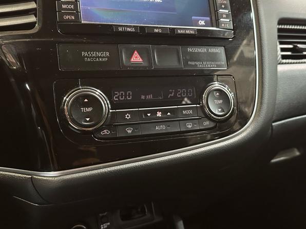 Mitsubishi Outlander III Рестайлинг с пробегом 2014 года, цена 1 999 990 рублей, 119598 км, внедорожник, Автокод Объявления
