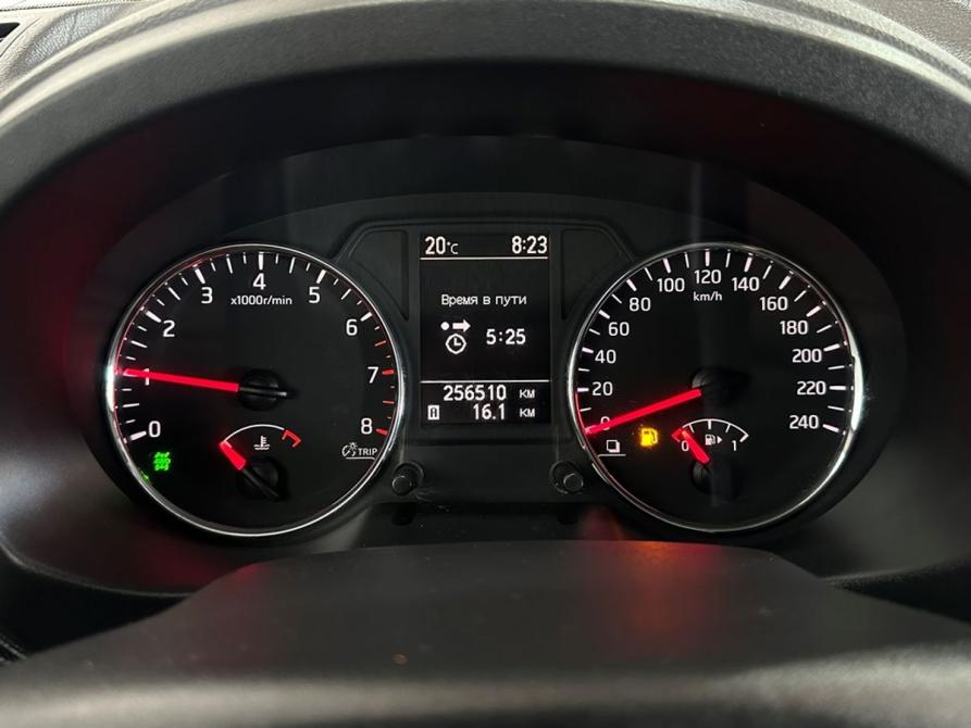 Nissan X-Trail II Рестайлинг Москва  - изображение 13