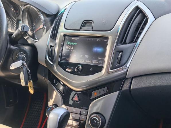 Chevrolet Cruze I Рестайлинг с пробегом 2013 года, цена 499 000 рублей, 255000 км, хэтчбек, Автокод Объявления