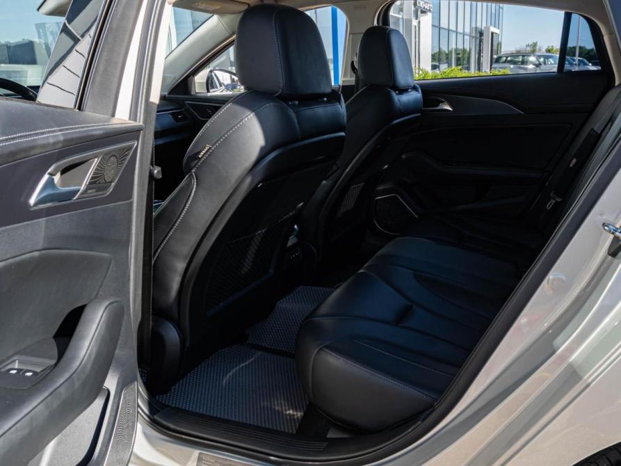 Hongqi H5 I Краснодар  - изображение 11