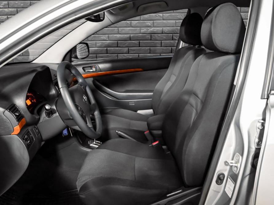 Toyota Avensis II Рестайлинг Екатеринбург  - изображение 10