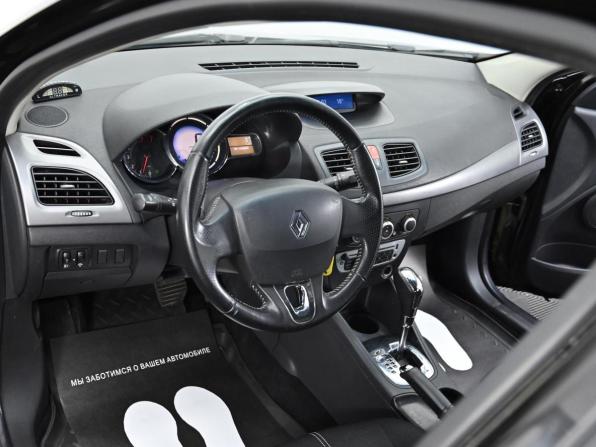 Renault Megane III Рестайлинг с пробегом 2013 года, цена 599 000 рублей, 107000 км, хэтчбек, Автокод Объявления