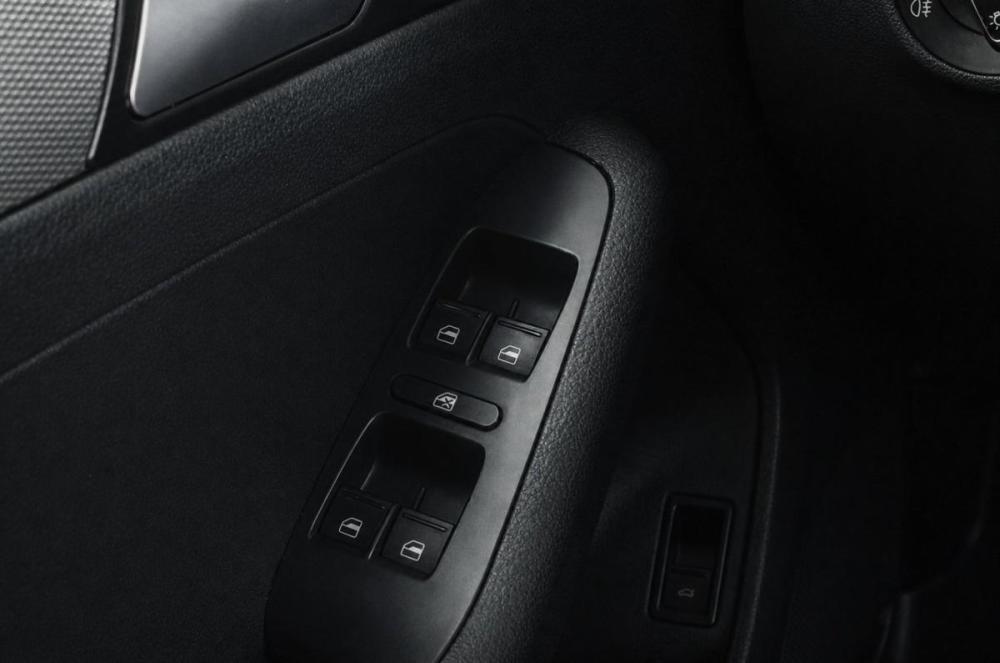Volkswagen Jetta VI Рестайлинг Челябинск  - изображение 9