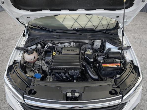 Volkswagen Polo VI с пробегом 2022 года, цена 1 467 000 рублей, 100775 км, лифтбек, Автокод Объявления