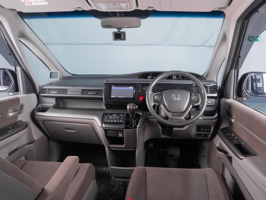 Honda Stepwgn V Сургут  - изображение 6