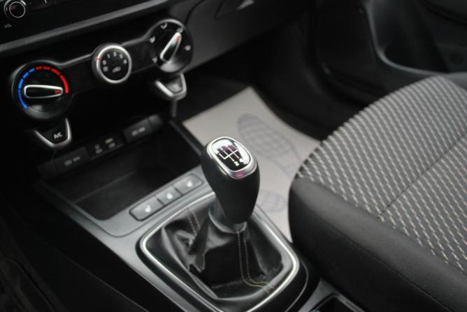 Kia Rio IV с пробегом 2019 года, цена 1 160 000 рублей, 156000 км, седан, Автокод Объявления