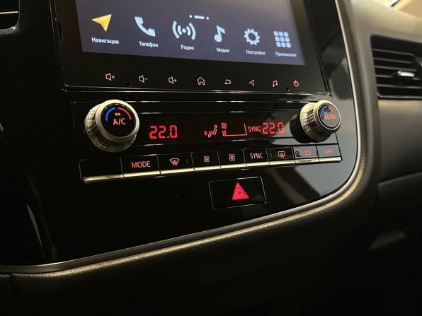 Mitsubishi Outlander III Рестайлинг 3 с пробегом 2021 года, цена 2 665 000 рублей, 90000 км, внедорожник, Автокод Объявления