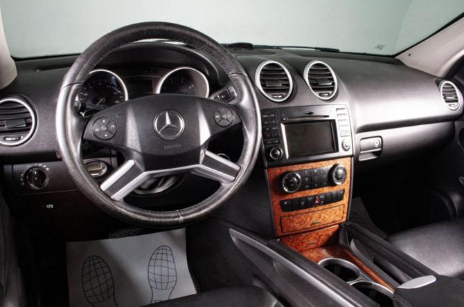 Mercedes-Benz M-Класс II (W164) Рестайлинг с пробегом 2009 года, цена 1 399 000 рублей, 371000 км, внедорожник, Автокод Объявления