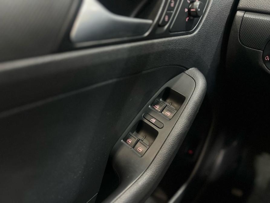 Volkswagen Jetta VI Рестайлинг Ростов-на-Дону  - изображение 14