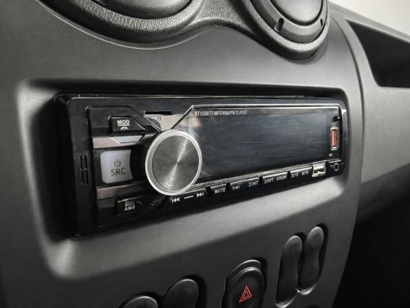 Renault Logan I Рестайлинг с пробегом 2011 года, цена 349 000 рублей, 184235 км, седан, Автокод Объявления