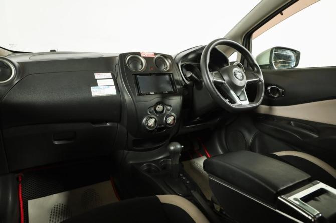 Nissan Note II Рестайлинг с пробегом 2018 года, цена 989 000 рублей, 114000 км, хэтчбек, Автокод Объявления