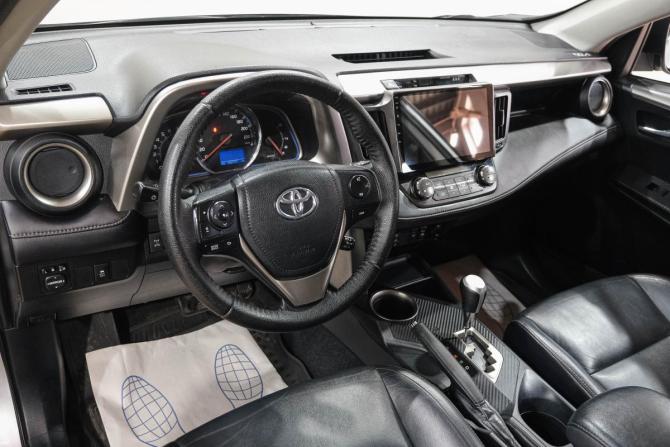 Toyota RAV4 IV (XA40) с пробегом 2013 года, цена 1 979 000 рублей, 189000 км, внедорожник, Автокод Объявления