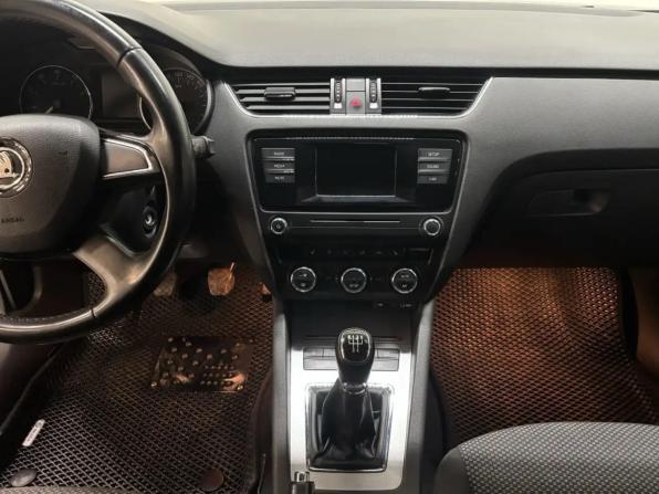 Skoda Octavia III (A7) с пробегом 2015 года, цена 1 129 000 рублей, 153000 км, лифтбек, Автокод Объявления